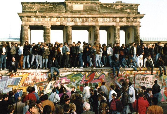 caduta muro di berlino