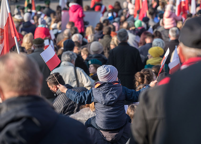 giorno indipendenza polonia, corrieri non lavorano